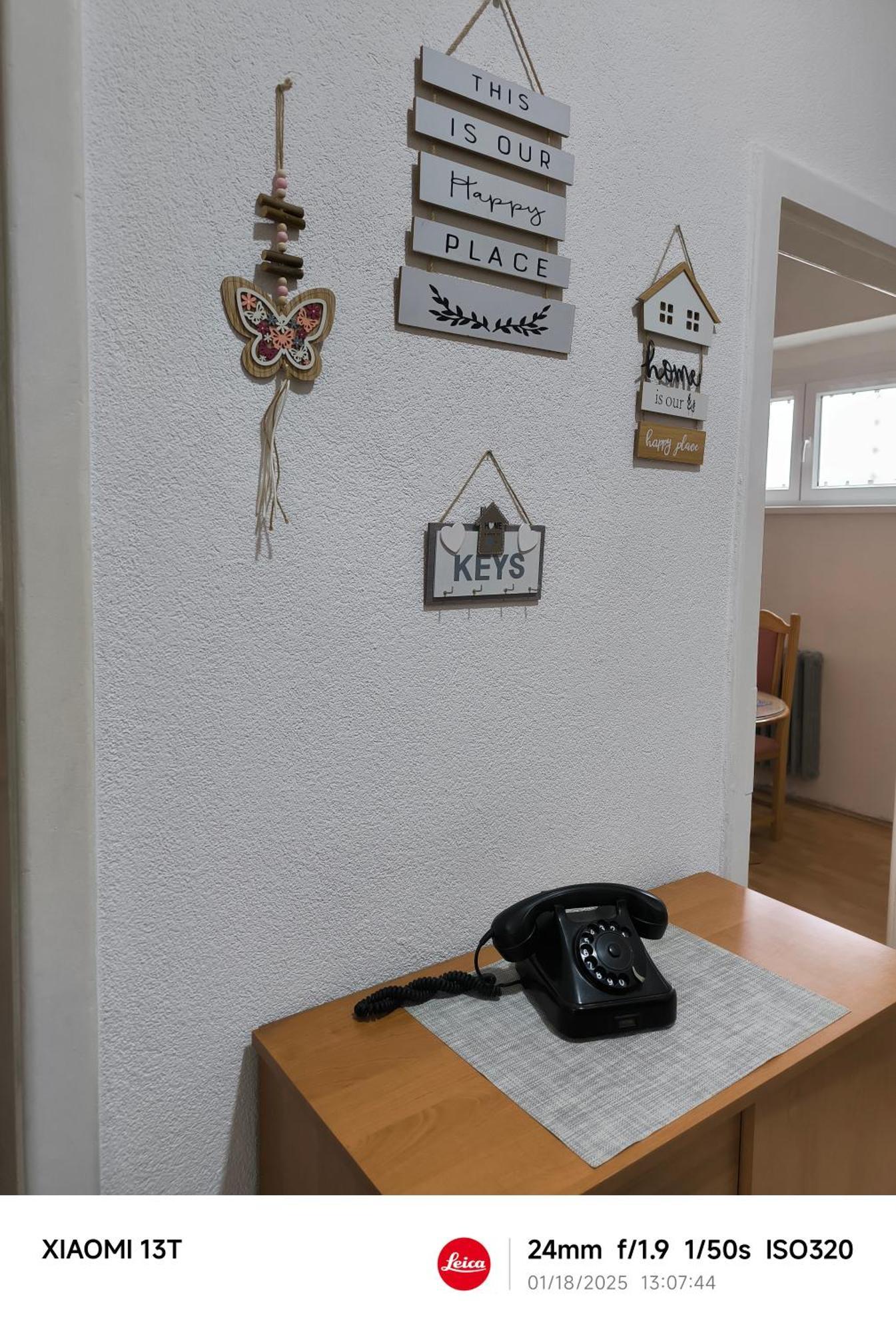 Trosoban Stan U Zenici Apartman Zenica Kültér fotó