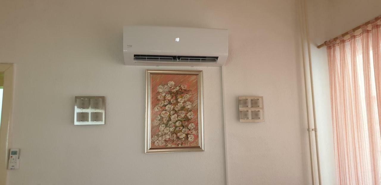 Trosoban Stan U Zenici Apartman Zenica Kültér fotó